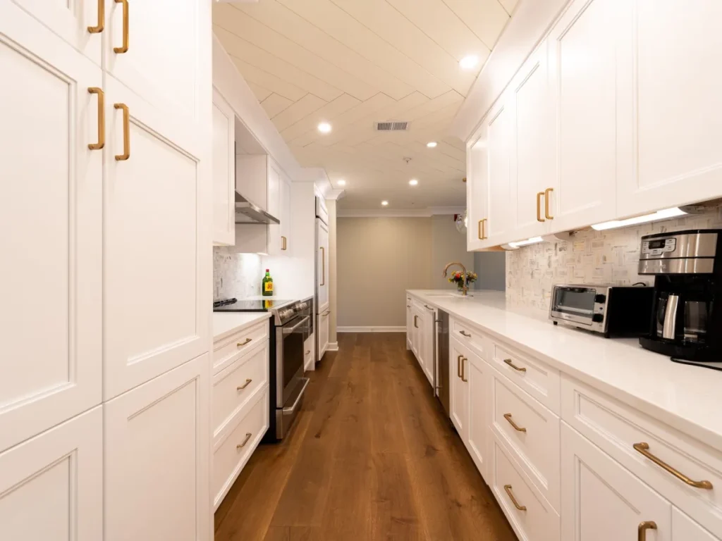 Kitchen storage renovation - Chameleon Property Rehabs